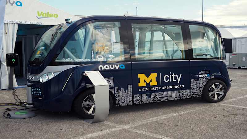 Navya Arma shuttles us around Las Vegas without a driver